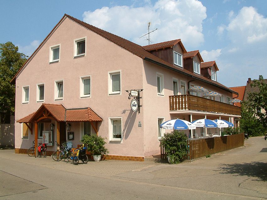 Landgasthof "Zum Mönchshof"- Unterkünfte in der Altmühl-Mönchswald-Region