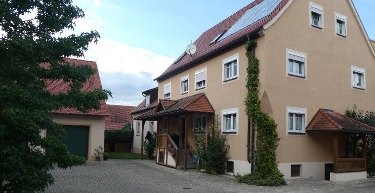 Ferienwohnung Schwarz- Unterkünfte in der Altmühl-Mönchswald-Region