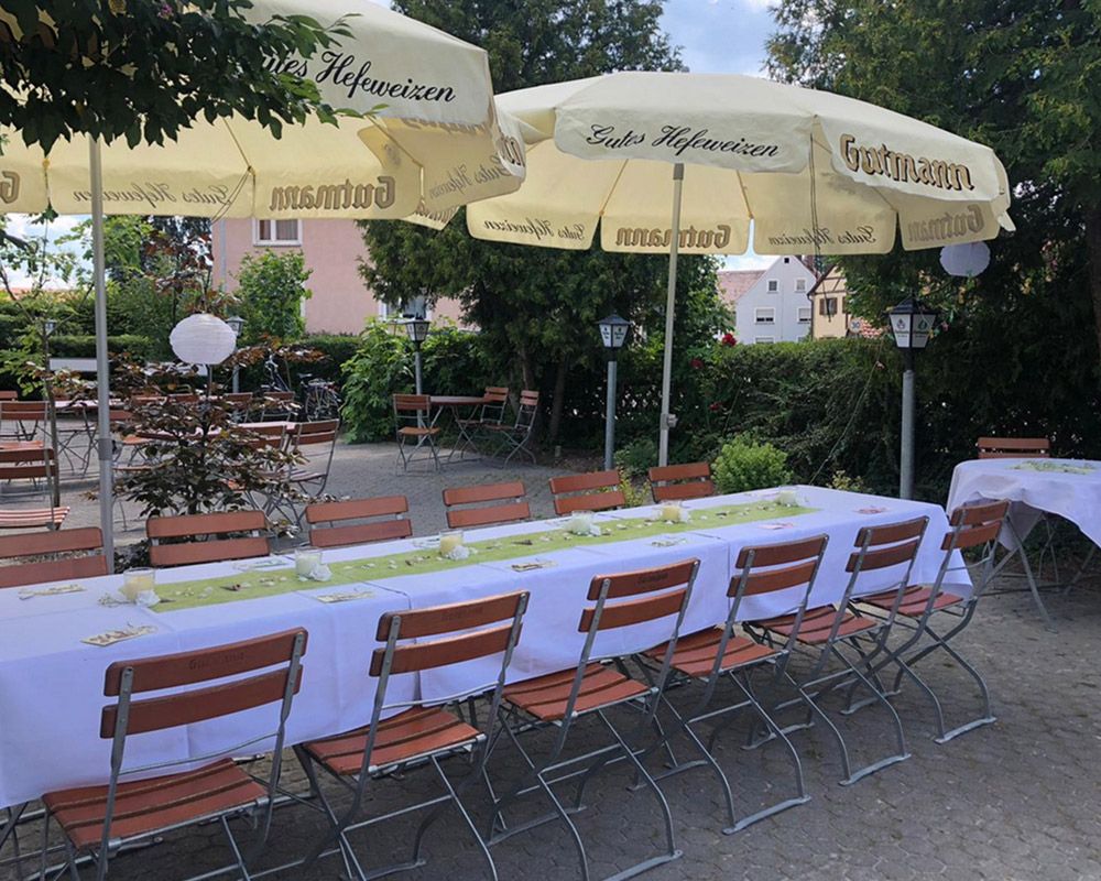 Restaurant "Alte Eiche"- Unterkünfte in der Altmühl-Mönchswald-Region